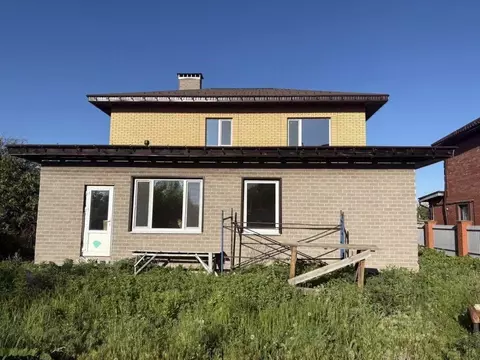 Дом в Самарская область, Красноярский район, Волжский рп ул. Чкалова, ...