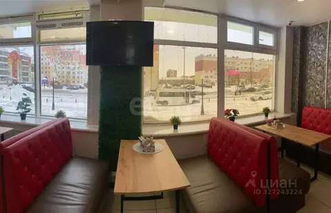 Торговая площадь в Ямало-Ненецкий АО, Новый Уренгой Оптимистов мкр, ...