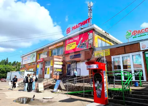 Торговая площадь в Омская область, Омск просп. Мира, 28 (52 м)