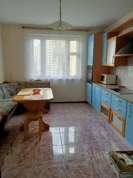 3-к кв. Санкт-Петербург Планерная ул., 23К1 (80.0 м)