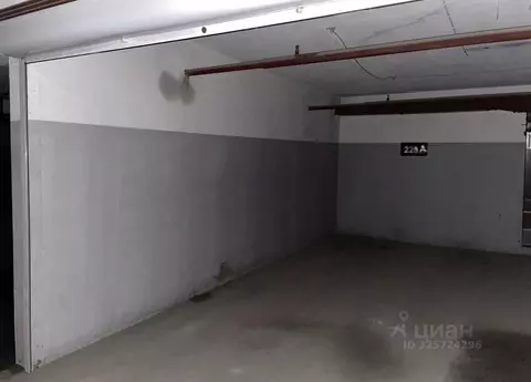 Гараж в Свердловская область, Екатеринбург ул. Хохрякова, 72А (16 м)