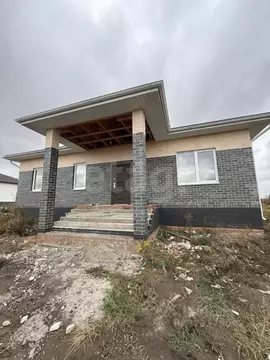 Дом в Курская область, Курский район, Нижнемедведицкий сельсовет, д. ...