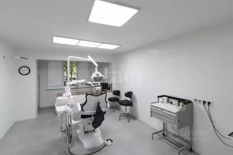 Офис в Тюменская область, Тюмень ул. Мельникайте, 115 (112 м)