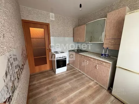 3-к кв. Челябинская область, Златоуст ул. 3-я Демидовская, 27 (64.8 м)