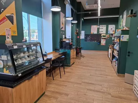 Торговая площадь в Санкт-Петербург просп. Энгельса, 21 (45 м)