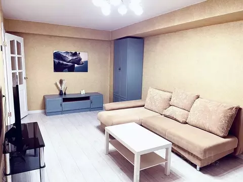 2-к кв. Камчатский край, Петропавловск-Камчатский Космический проезд, ...