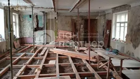3-комнатная квартира: Санкт-Петербург, 14-я линия Васильевского ...