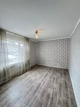 Дом в Адыгея, Тахтамукайский район, Яблоновский пгт Фестивальная ул., ...