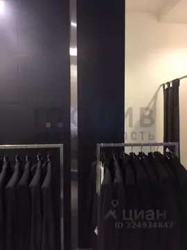 Помещение свободного назначения в Тюменская область, Тюмень ул. ...