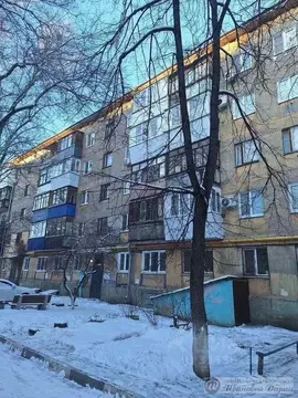 3-к кв. Самарская область, Новокуйбышевск ул. Дзержинского, 33Б (51.4 ...