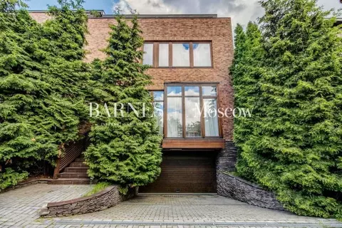 Таунхаус в Московская область, Одинцовский городской округ, пос. ...