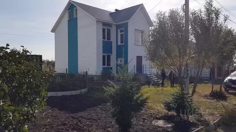 Дом в Челябинская область, Чебаркульский муниципальный округ, с. ...