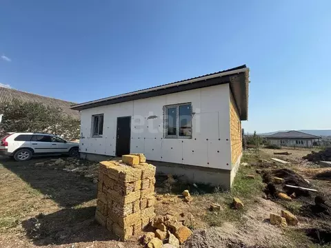 Дом в Крым, Симферопольский район, с. Доброе ул. Мерхамет (100 м)