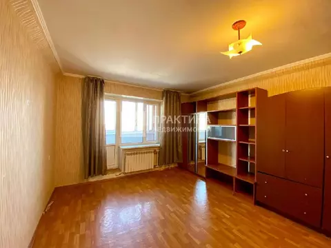 Продается 2-комнатная квартира