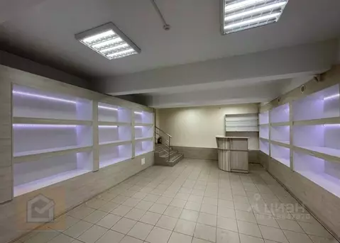 Помещение свободного назначения в Крым, Евпатория ул. Фрунзе, 25 (91 ...