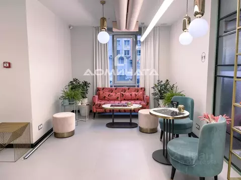 Торговая площадь в Санкт-Петербург наб. Реки Смоленки, 3к2 (207 м)