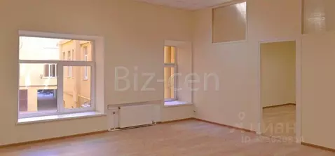 Офис в Санкт-Петербург ул. Мира, 3 (118 м)