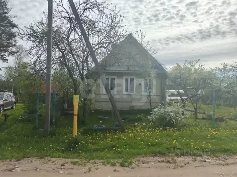 Дом в Ленинградская область, Киришский район, Будогощь пгт ул. ...