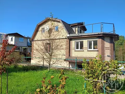 Дом в Ленинградская область, Выборгский район, пос. Первомайское, ...