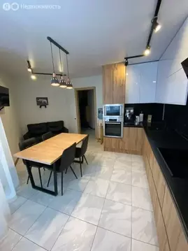 2-комнатная квартира: Самара, Осетинская улица, 12 (77.9 м)