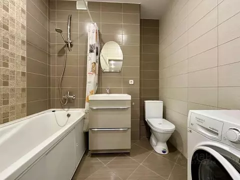 2-к кв. Татарстан, Казань просп. Победы, 139Ак1 (65.0 м)