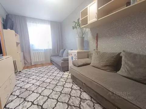 2-к кв. Оренбургская область, Оренбург проезд Светлый, 13 (45.0 м)