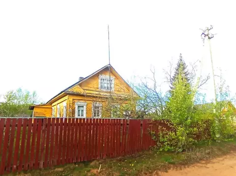 Дом в Вологодская область, Череповецкий район, Уломское с/пос, Деревня ...