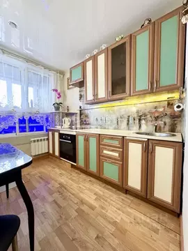 2-к кв. Самарская область, Тольятти Шлюзовой мкр, ул. ...