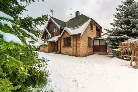 Дом в Санкт-Петербург Сергиево тер., ул. Свердлова, 32/1 (250 м)