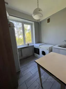 3-к кв. Санкт-Петербург просп. Народного ополчения, 165 (58.3 м)