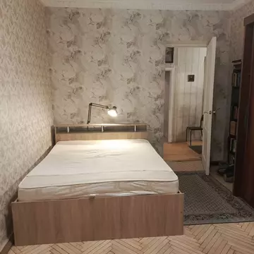 2-к кв. Санкт-Петербург ул. Комиссара Смирнова, 13 (56.0 м)