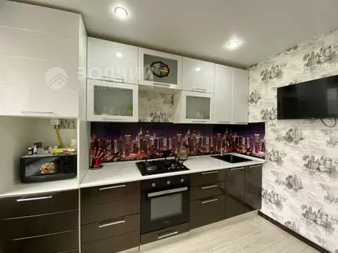 3-к кв. Чувашия, Чебоксары просп. 9-й Пятилетки, 20 (70.0 м)