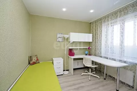 3-к кв. Омская область, Омск Барнаульская ул., 45 (73.5 м)