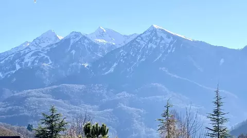 Дом в Краснодарский край, Сочи Красная Поляна пгт, ул. Ачишховская, ...