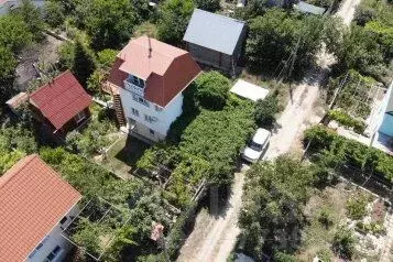 Дом в Крым, Ленинский район, Щелкино городское поселение, Энергетик ...