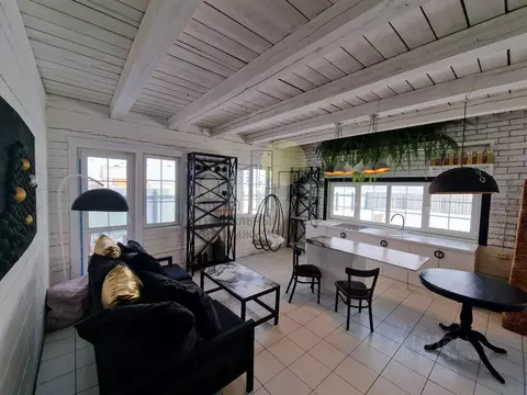 Дом в Иркутская область, Иркутский муниципальный округ, с. Хомутово ...