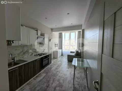 2-комнатная квартира: Сочи, Водораздельная улица, 16/1 (42.2 м)