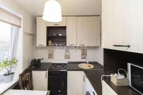 2-к кв. Тюменская область, Тюмень ул. Пермякова, 2 (44.2 м)