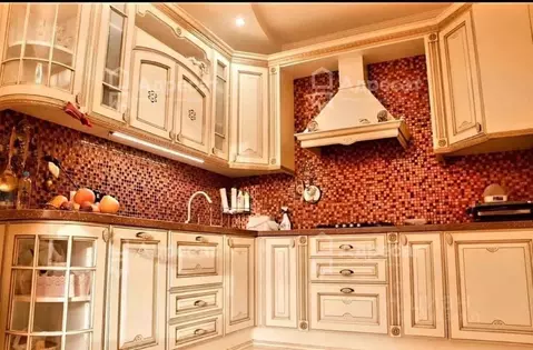 Дом в Волгоградская область, Волгоград ул. Айвазовского (237 м)