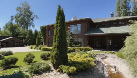 Коттедж в Москва ул. Чароитовая, вл9с9 (467 м)