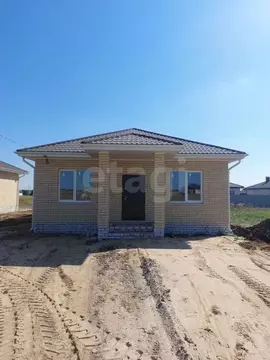 Дом в Воронежская область, Новоусманский район, Отрадненское с/пос, с. ...