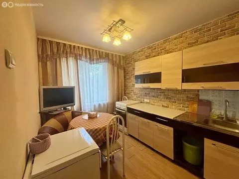 3-комнатная квартира: Чехов, Московская улица, 100 (63 м)