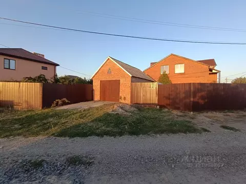 Дом в Ростовская область, Азовский район, Обильненское с/пос, пос. ...