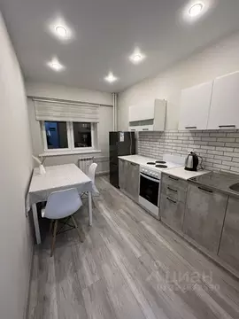 1-к кв. Иркутская область, Иркутск Братская ул., 7/8 (40.0 м)