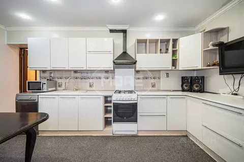 Дом в Калининградская область, Гурьевский муниципальный округ, пос. ...