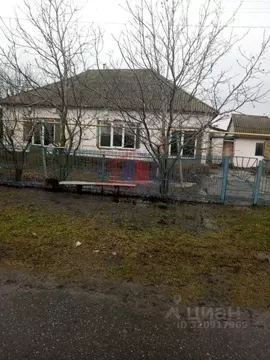 Дом в Белгородская область, Старооскольский городской округ, с. ...