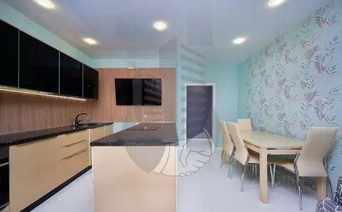 3-к кв. Краснодарский край, Краснодар Центральный мкр, ул. Буденного, ...