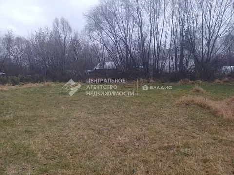 Участок в Рязанская область, Рязанский муниципальный округ, с. ...