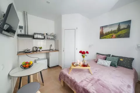 Студия Приморский край, Владивосток ул. Тухачевского, 49/6 (12.0 м)