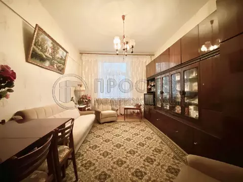 Продается 3-комнатная квартира